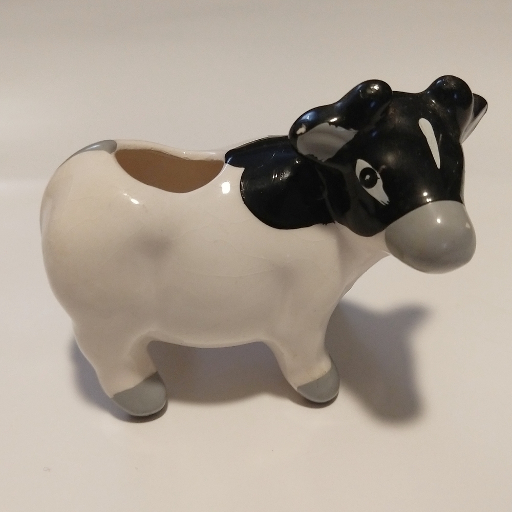 3/$25 Vintage Emson Ceramic Holstein Cow figurine